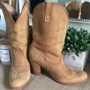 Steve Madden Frontier Boots